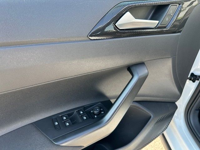 Fahrzeugabbildung Volkswagen Taigo 1.0TSI Life LED+ACC+DIGICOCKP+++