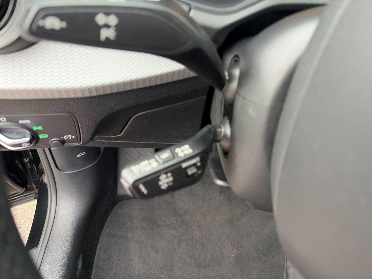 Audi Q2 35 TFSI advanced S tronic ACC LED R-Kamera, миниатюра 16