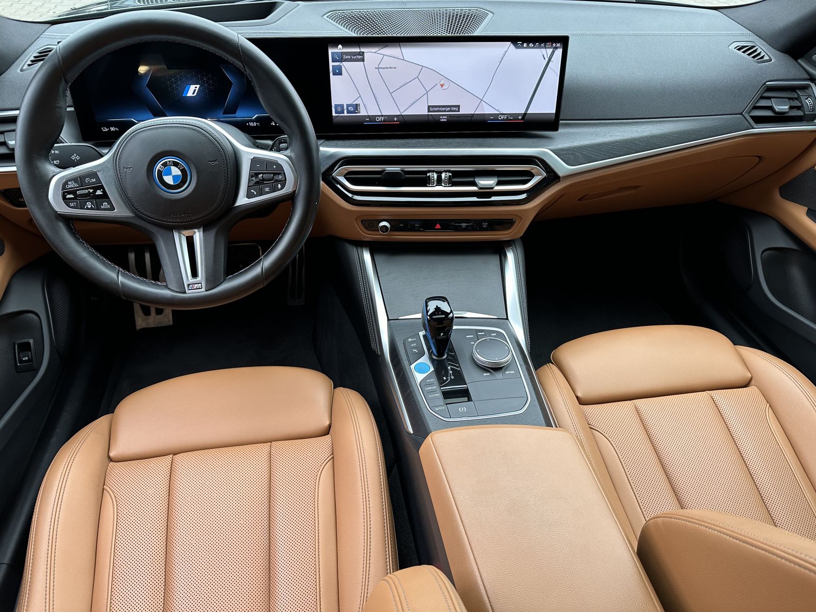 Fahrzeugabbildung BMW i4 M50 Gran Coupé NAV+LED+GLASDACH+H&K+19ZO+360°