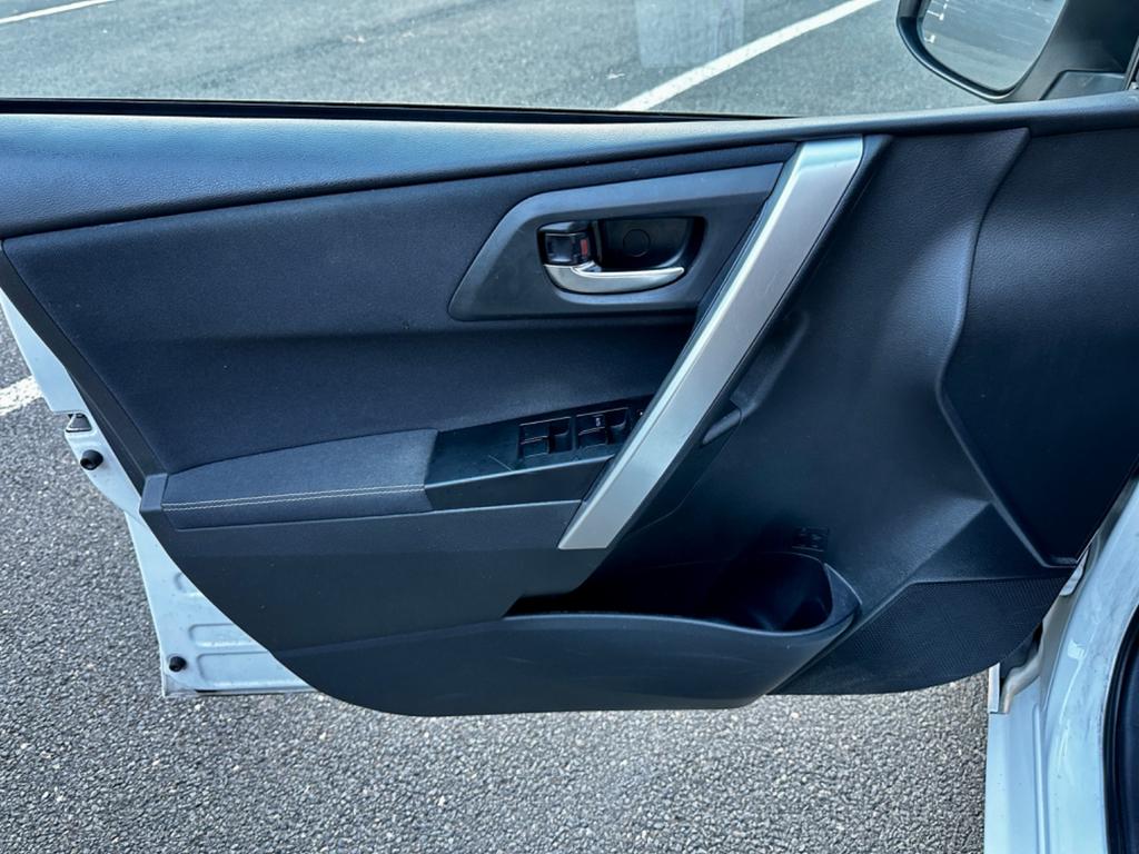 Toyota Auris Touring Sports