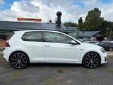 Volkswagen GOLF VII Lim. GTI BMT GARANTIE / TÜV NEU - mit Benzin-Antrieb: Vollleder, Limousine, Garantie