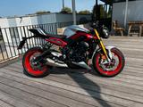 Triumph Street Triple 765 RX 2026 EX Demo - TRIUMPH STREET TRIPLE RX