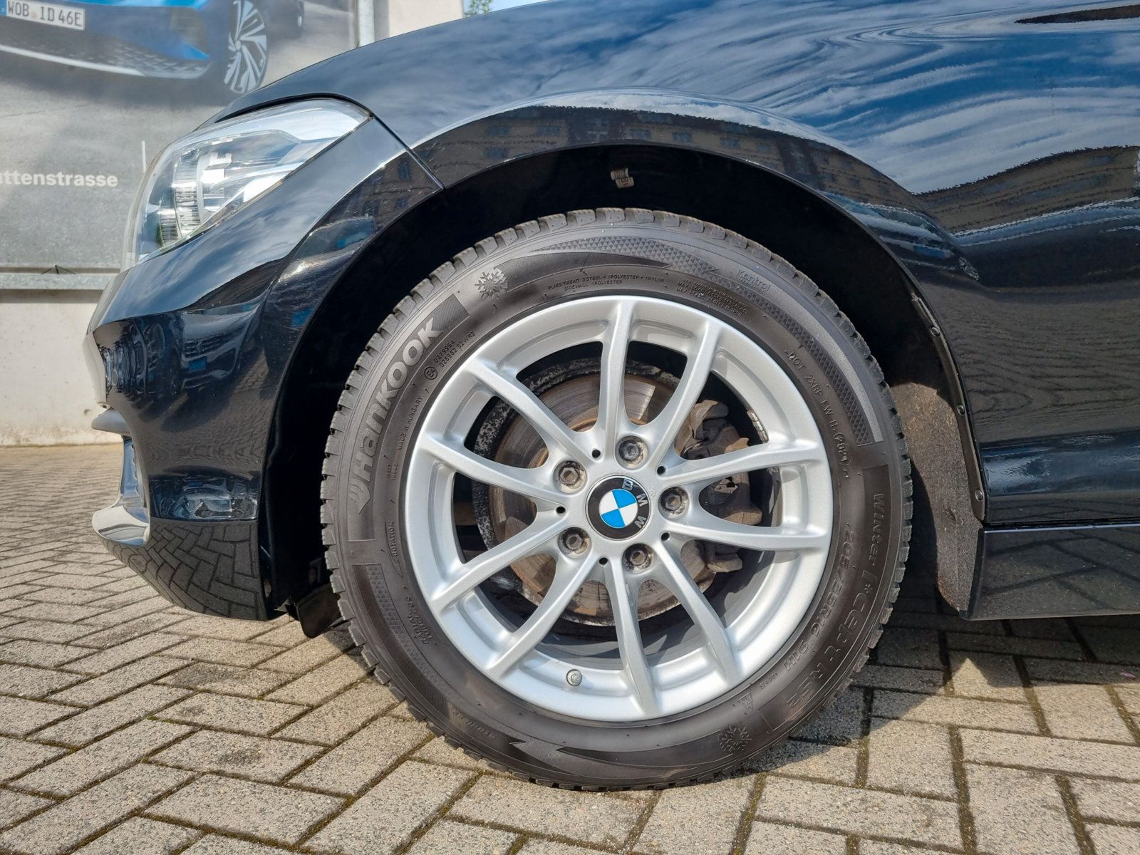 Fahrzeugabbildung BMW 118 i Advantage LED PDC NAVI SHZ