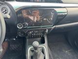 Toyota Hilux 2.8 Schalter Comfort*AHK+Kamera+Spur+SHZ - Toyota Hilux: Pickup