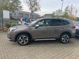 Subaru Forester 2.0ie Platinum Lineartronic - Subaru in Düsseldorf