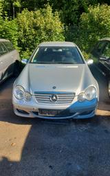 Mercedes-Benz Mercedes CL 200 Coüpe Kompressor - Mercedes-Benz CL 200 mit Benzin-Antrieb: Automatik