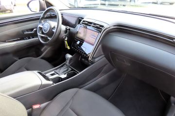 Hyundai TUCSON - 12