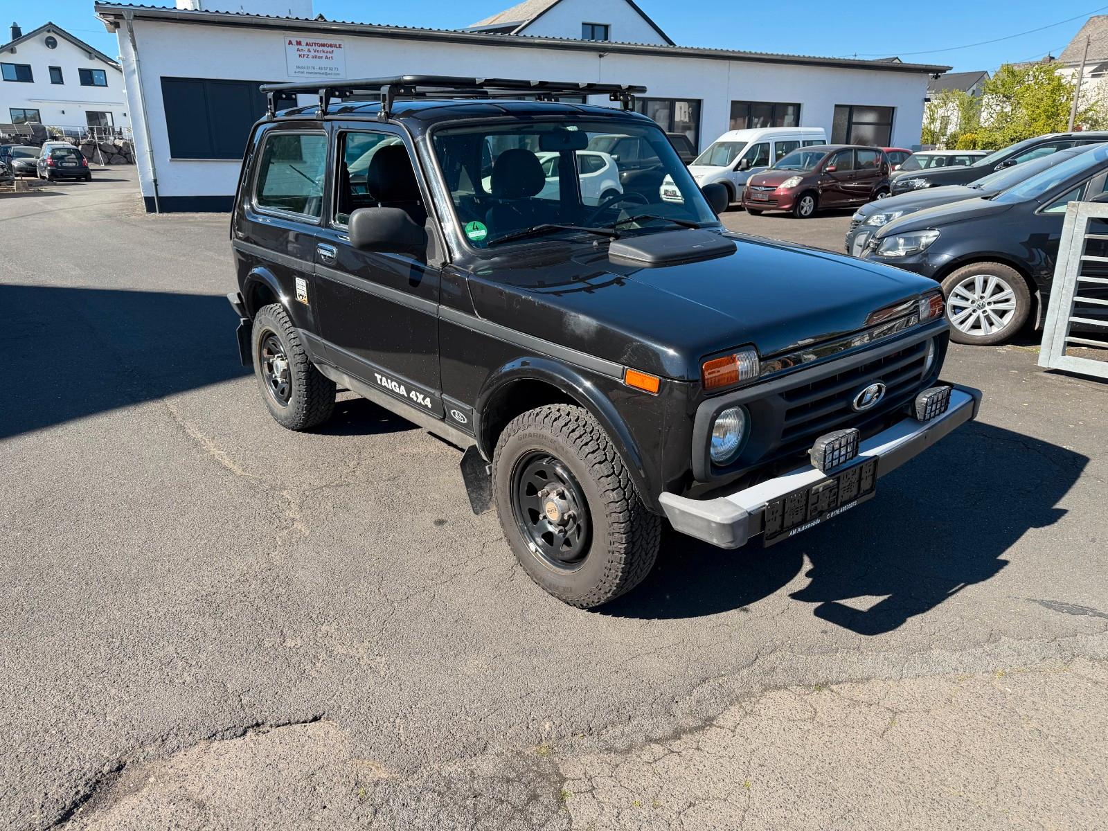 Lada Niva Taiga 4X4 1.Hand