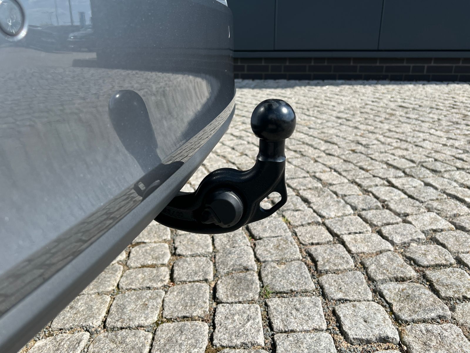 Fahrzeugabbildung SKODA Octavia Combi Essence 2.0 TDI *AHK, LED, SmartLi