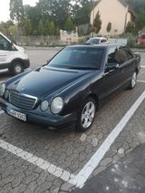 Mercedes-Benz E 220 CDI CLASSIC  - Mercedes-Benz E 220 aus 2000
