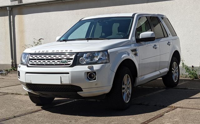 Land Rover Freelander 2 SD4 SE, Navi, Leder,