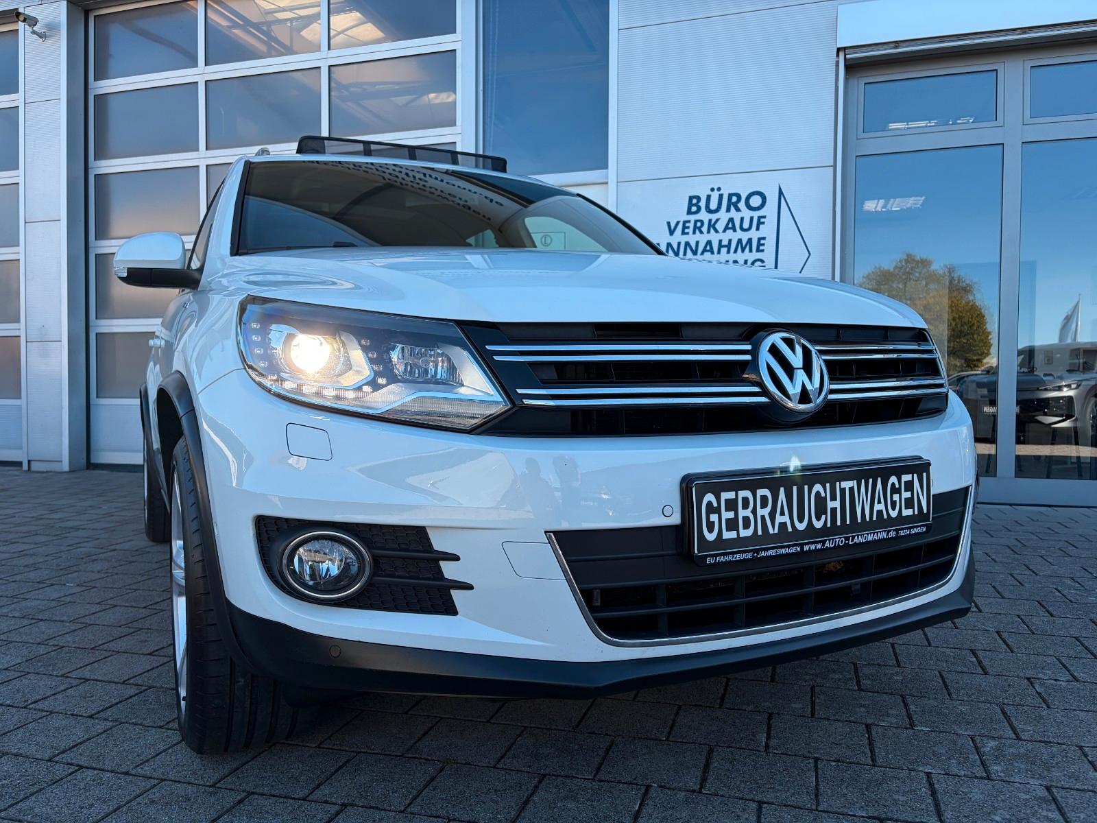 Volkswagen Tiguan 1.4 TSI DSG LOUNGE Sport&Style PANO AHK