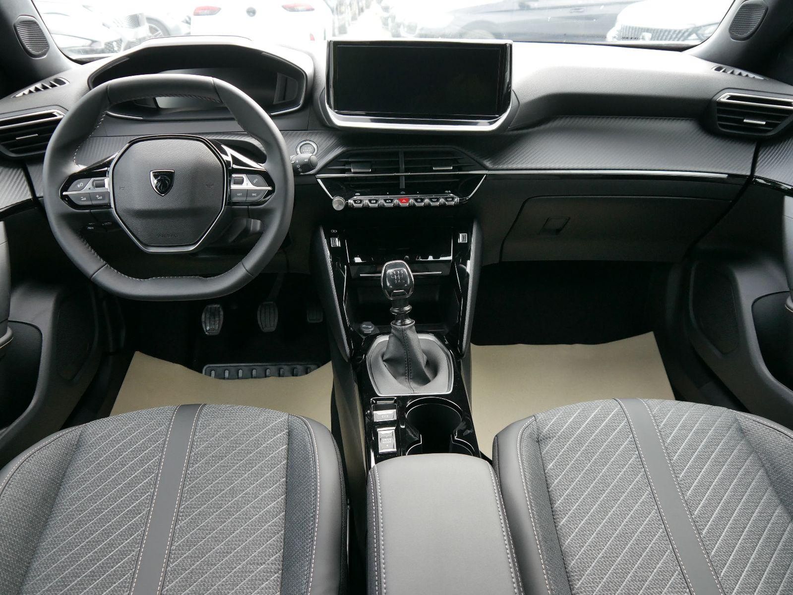 Peugeot 2008 - Bild 12