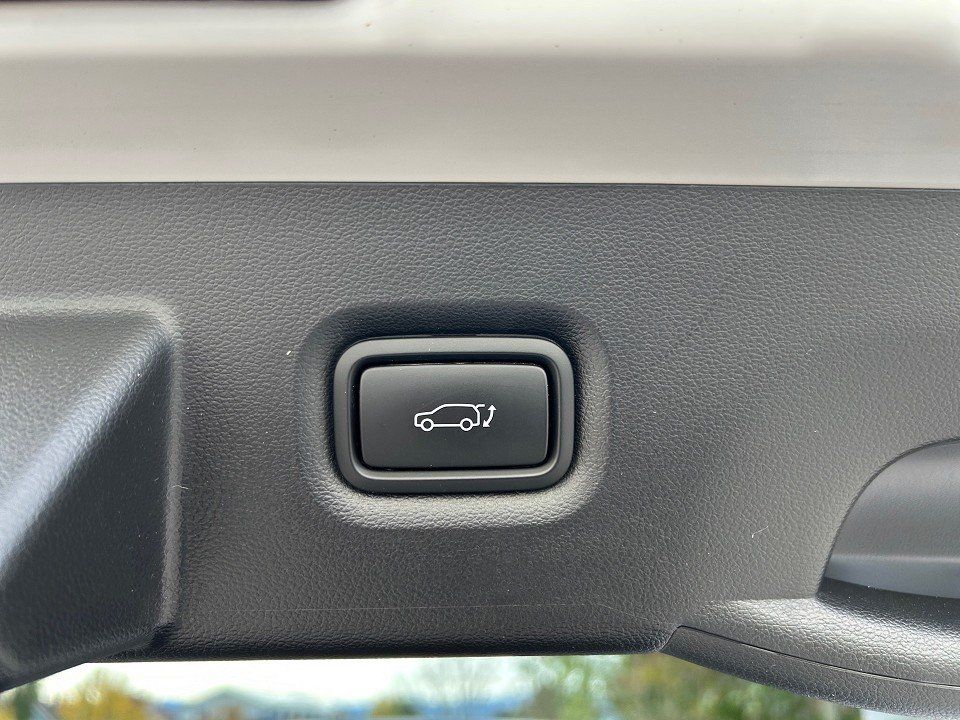 Fahrzeugabbildung Hyundai IONIQ 5 77kWh TECHNIQ ASSIST-P 20ALU 476KM-RANGE