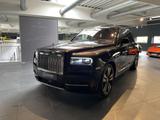 Rolls-Royce Cullinan Voll!! Panor. 22" RearTV Navi LED Klima