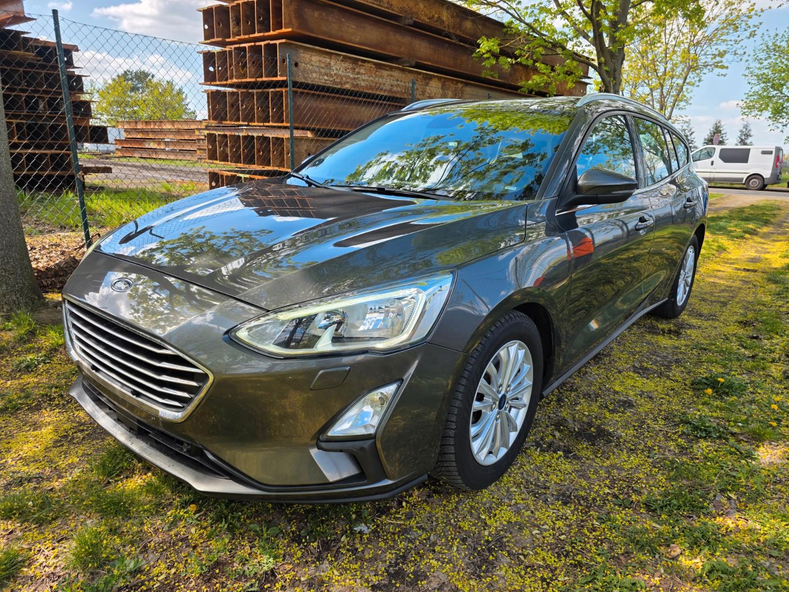 Ford Focus Turnier Titanium