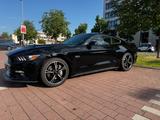 Ford Mustang GT 5.0 Ti-VCT V8 California Special Aut. - Ford Mustang Gebrauchtwagen in Stuttgart