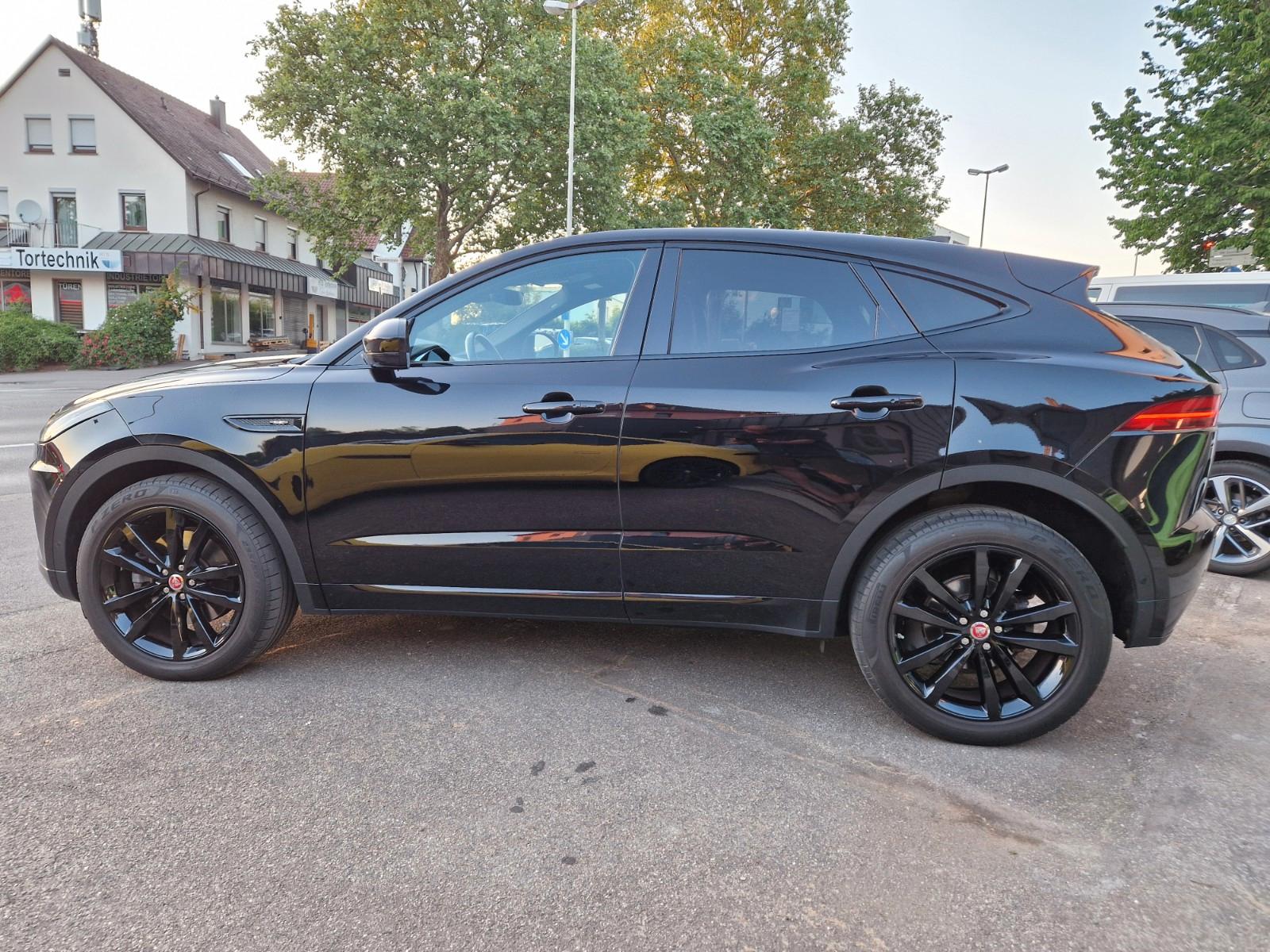Jaguar E-Pace P300 R-Dynamic SE AWD +PANO+MERIDIAN+