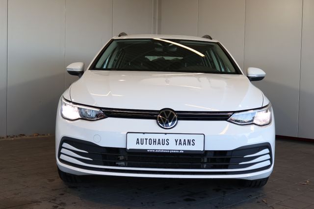 Volkswagen Golf VIII 1.0 TSI Life AID+ACC+LANE+LED+CARPLAY