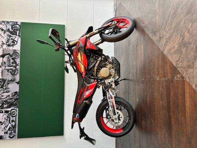 Ducati Hypermotard 698 Mono RVE Carbo 