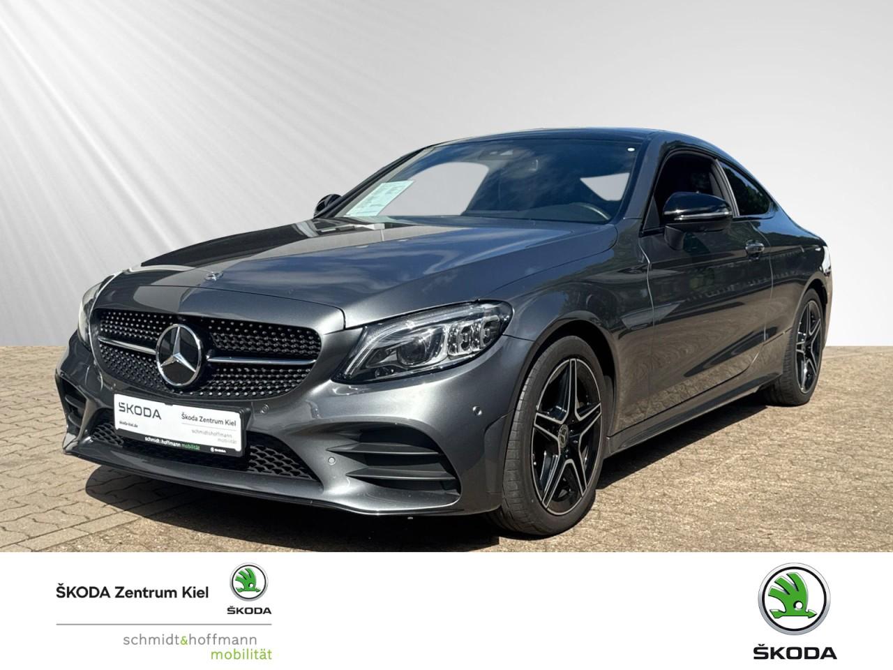 Mercedes-Benz C 300 Klima Navi Einparkhilfe Panoramadach