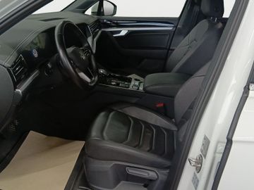 Volkswagen Touareg - 10