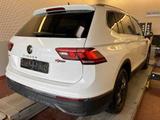 Volkswagen Tiguan Allspace/LED/AHK/R-KAM/VIRTUAL/ACC/HUD/SH - gebrauchte VW Tiguan Allspace aus dem Jahr 2023