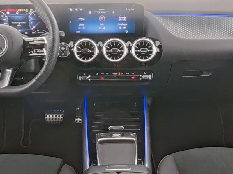 Mercedes-Benz GLA 220 - Bild 6