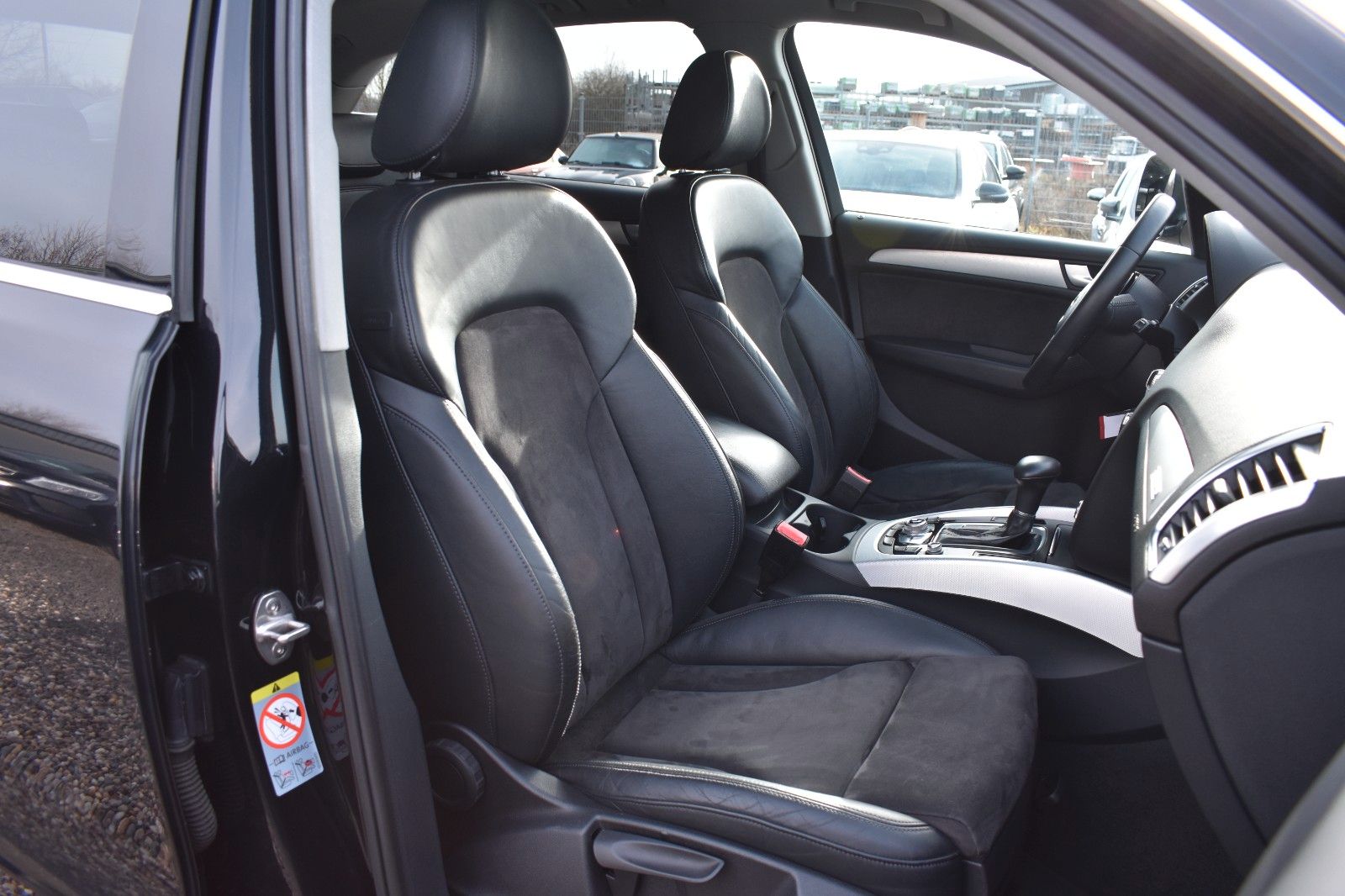 Fahrzeugabbildung Audi Q5 2.0 TDI 130 kW quattro S Line AHK  20*