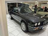 BMW 320i E30 Cabrio Schalter gepflegt - BMW 320 aus 1990: 320i
