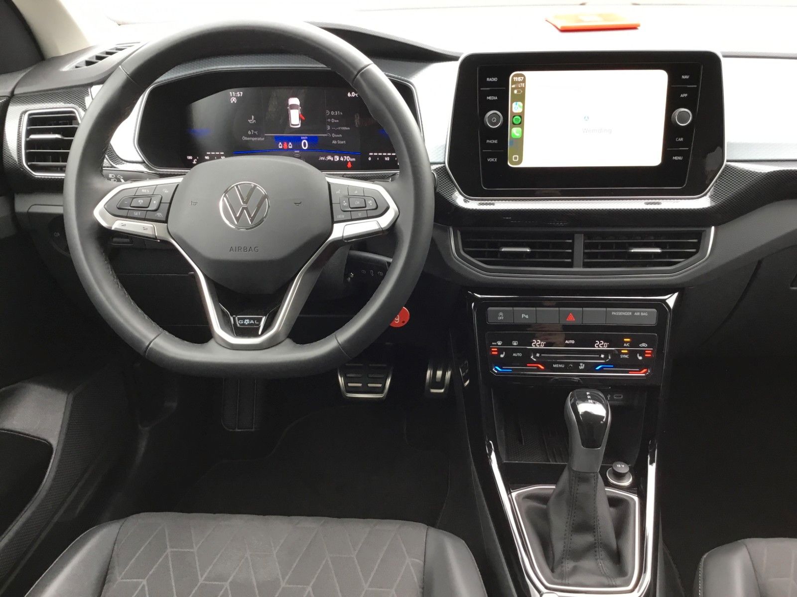 Fahrzeugabbildung Volkswagen T-Cross 1.0 TSI DSG GOAL+AHK+ACC+AppConnect+LED