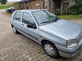 Renault Clio - Renault Clio aus 1996