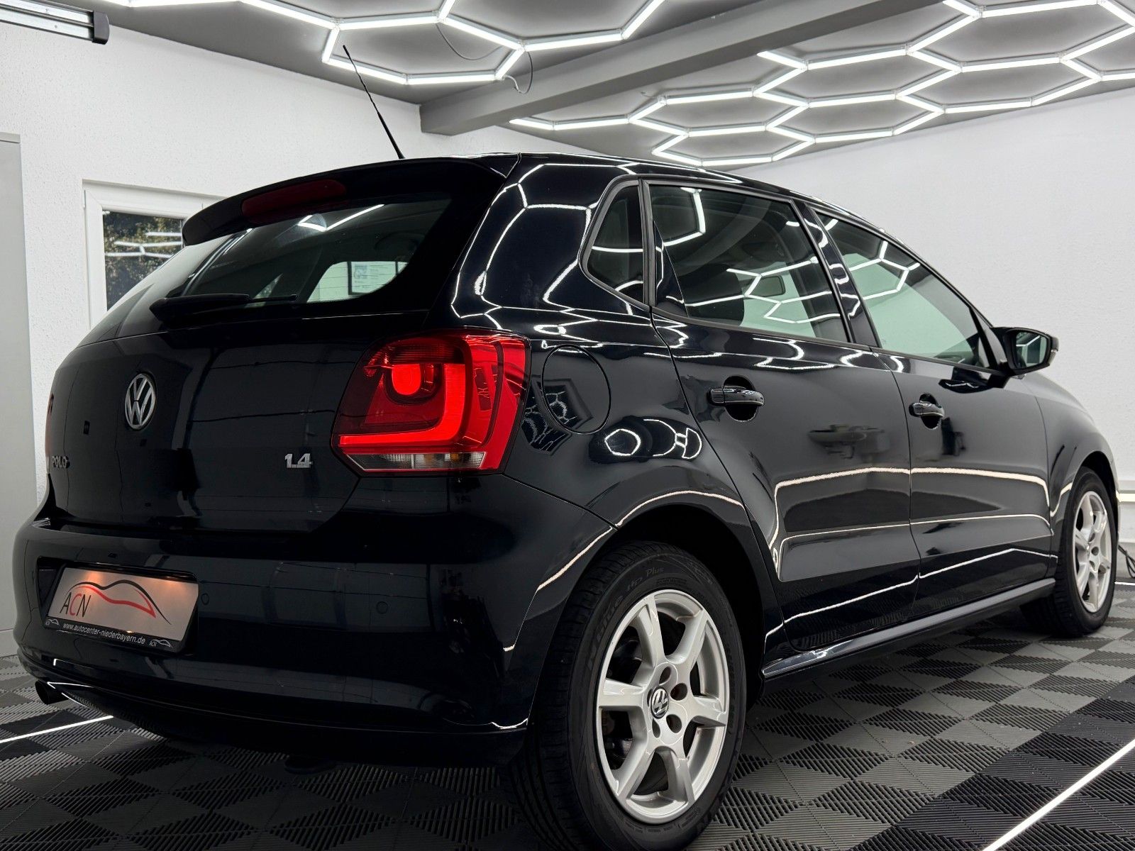 Fahrzeugabbildung Volkswagen Polo V Comfortline/PDC/KLIMA
