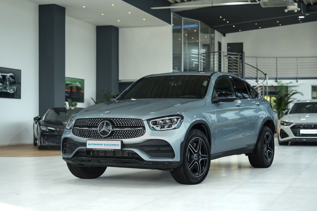 Image of Mercedes-Benz GLC 300