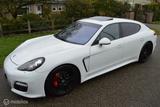 Porsche Panamera 3.0D / GTS / SportChrono / Alcantara - Porsche Panamera mit Diesel-Antrieb: Sportwagen