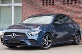 Mercedes-Benz A 180 Lim.*AMG LINE*NIGHT-PAKET*R-KAMREA*AHK*LED - Mercedes-Benz mit Benzin-Antrieb: Limousine, 180 AMG Paket