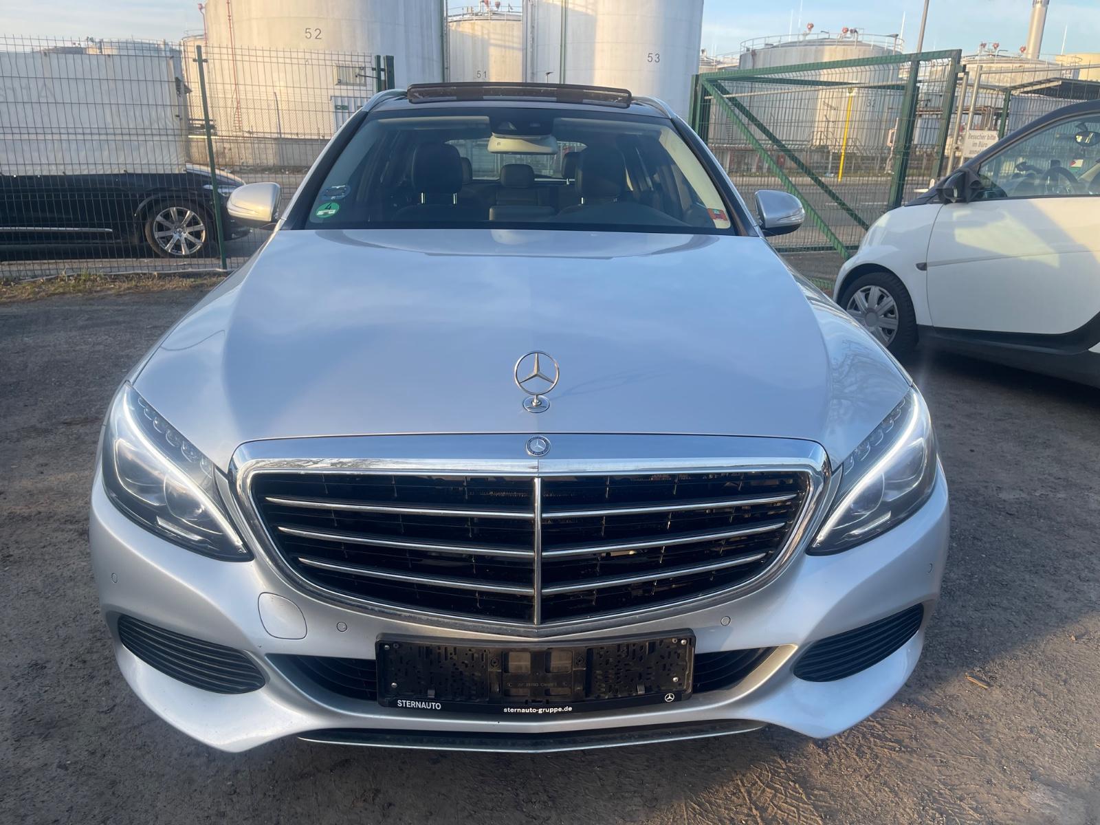 Mercedes-Benz C 220 C T-Modell Panorama ..........