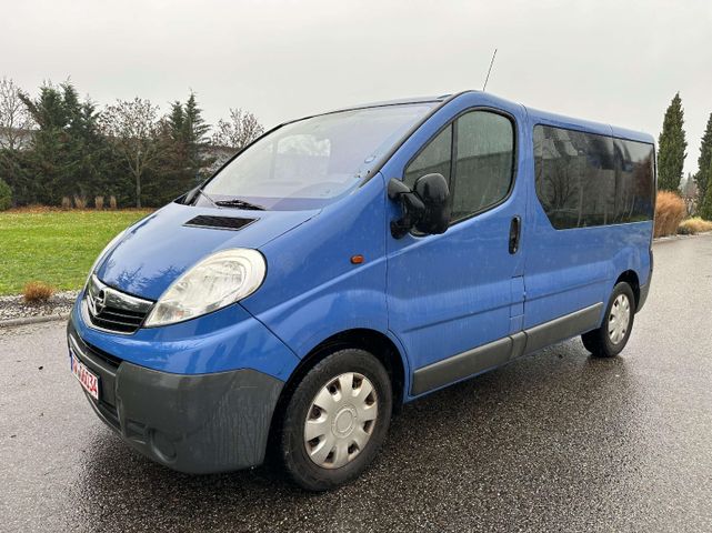 Opel Vivaro Kombi L1H1 2,7t