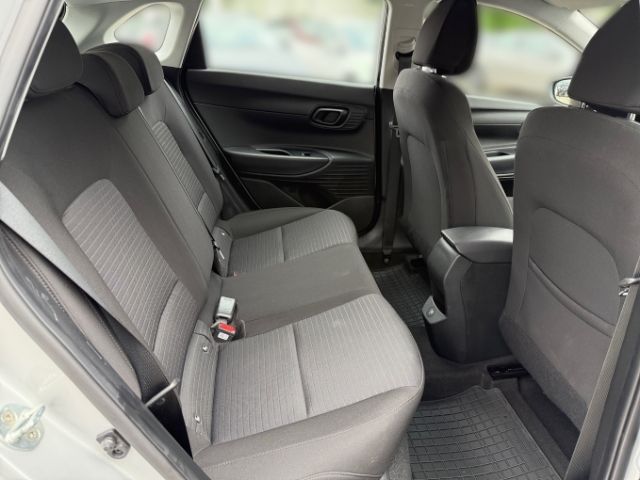 Fahrzeugabbildung Hyundai i20 1.0 T-GDI +CARPLAY+TEMPOMAT+SHZ+RFK+KLIMA+UV