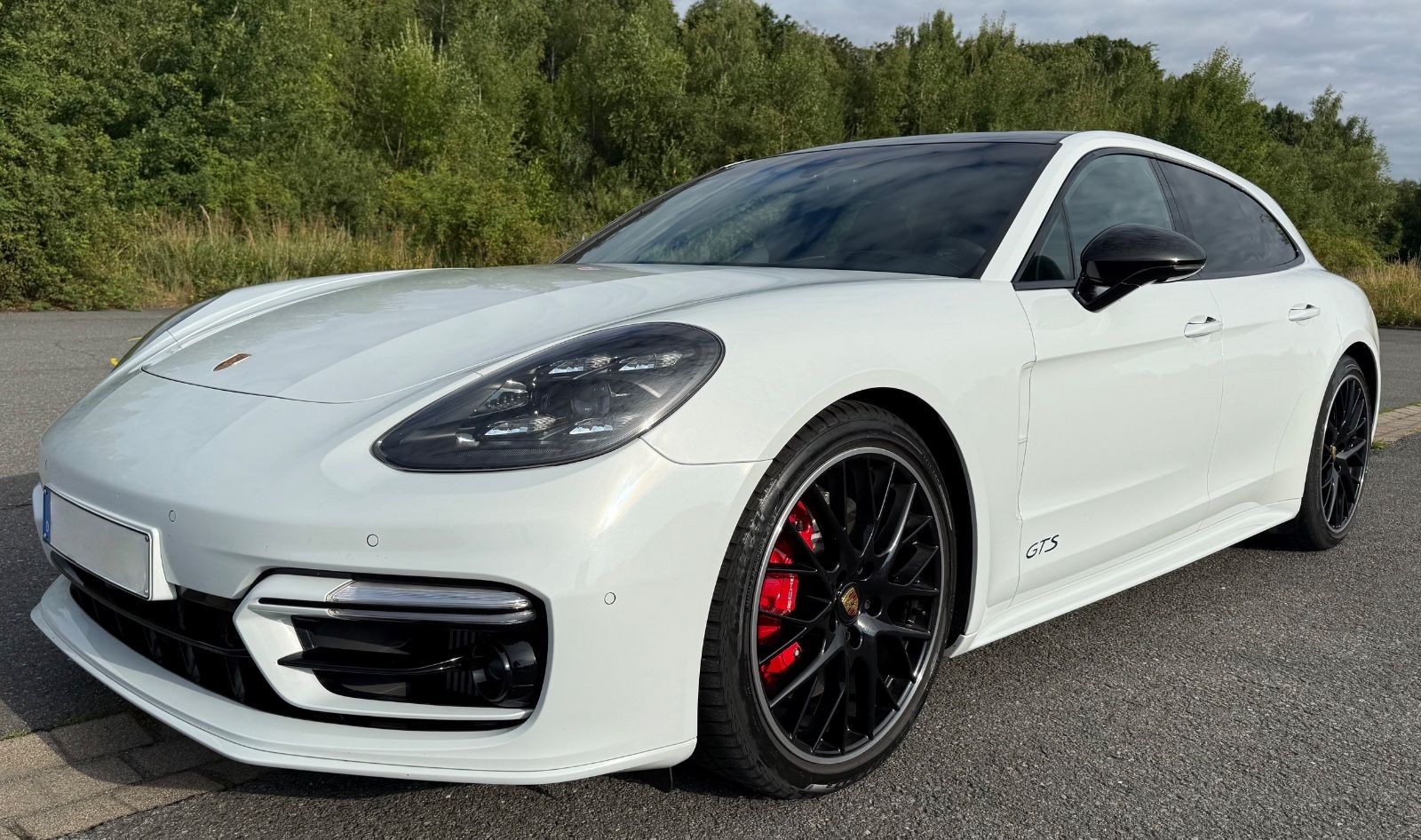 Porsche Panamera Sport Turismo GTS Sport Design Paket foto 1