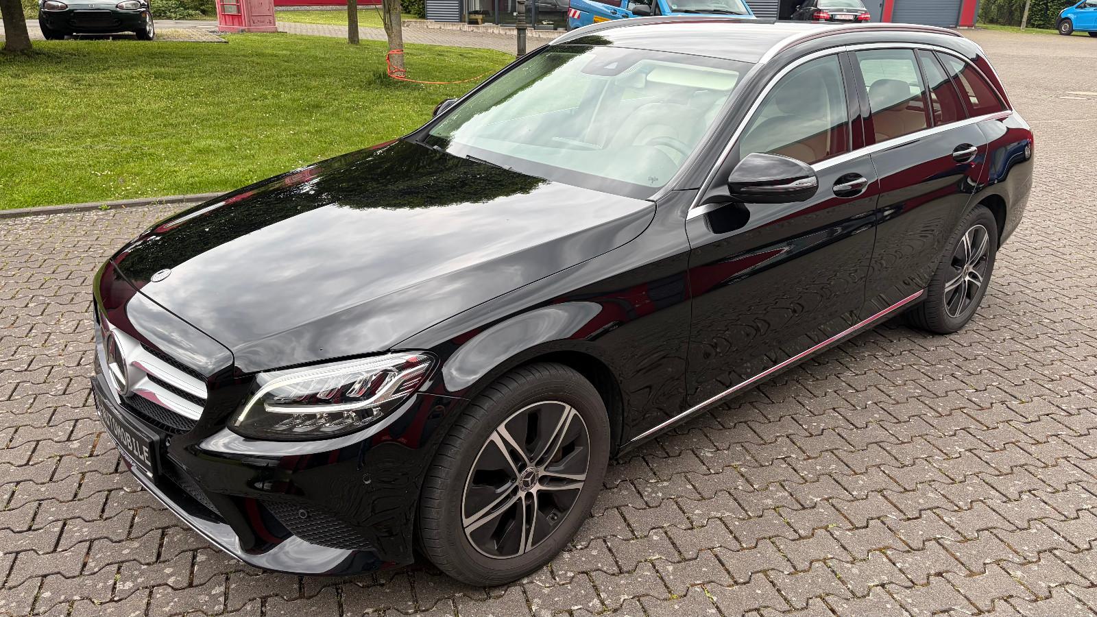 Mercedes-Benz C 180 T Avantgarde LED Kamera