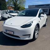Tesla Model Y Long Range Dual AWD # erst 21tkm # MWST. - Tesla Model Y in Essen