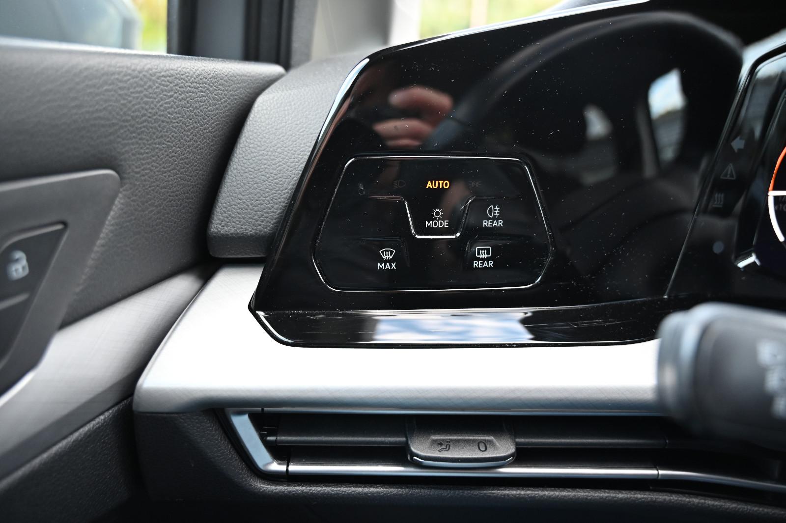 Volkswagen Golf VIII Lim. 1.5 TSI Life Navi LED PDC CarPlay, миниатюра 16