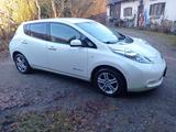 Nissan Leaf spez. weiß, gebraucht, Elektro... - Nissan Leaf von privat