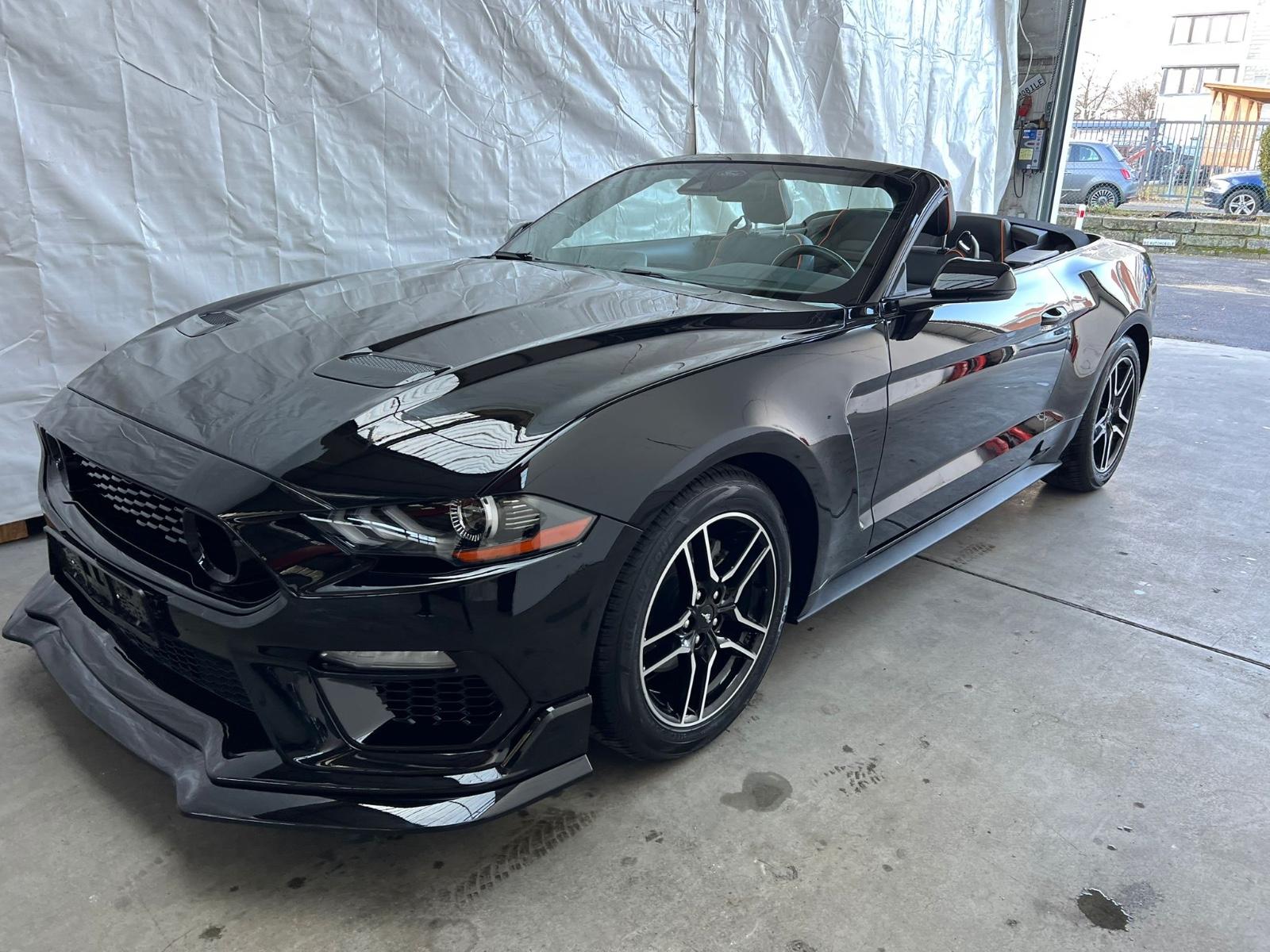 Ford Mustang2.3Cabrio  LEDER CARPLAY KAMERA LED Xenon