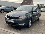 Skoda Rapid Spaceback*1.6 TDI*Navi*Tüv NEU - Skoda Rapid mit Diesel-Antrieb