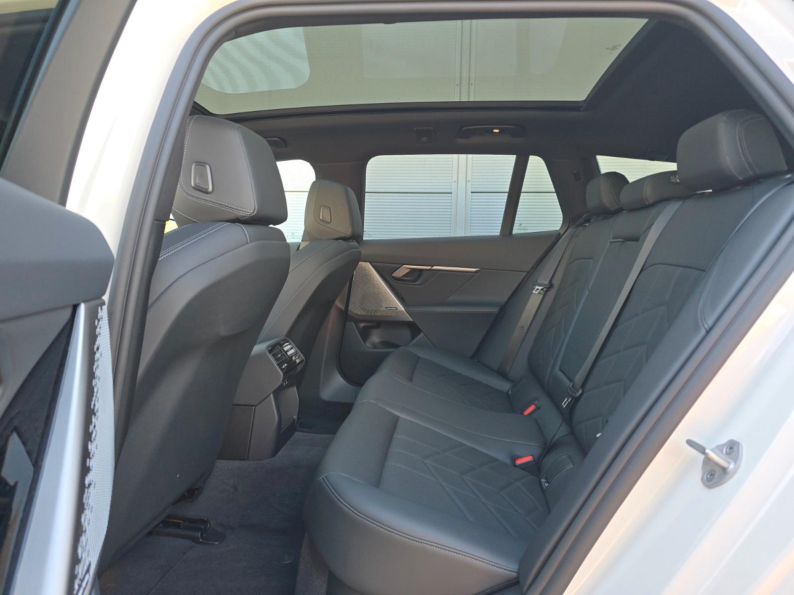 BMW 530e M Sport (Kamera/Panorama/H&K)