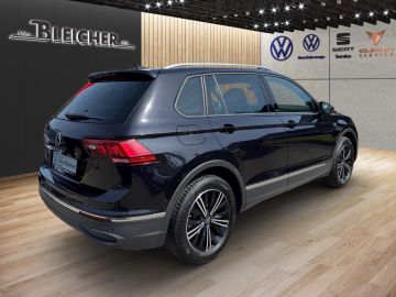 Volkswagen Tiguan - 3
