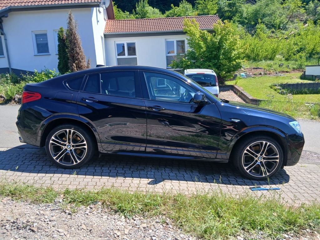 Image of BMW X4