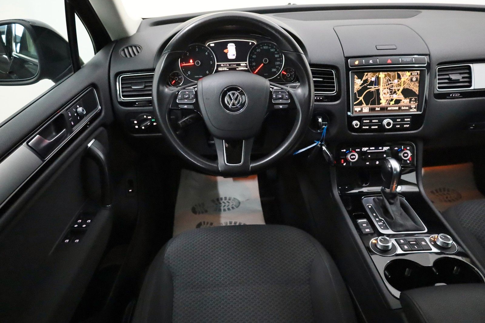 Fahrzeugabbildung Volkswagen Touareg V6 TDI 4M Navi,Xenon,360° Kamera,AHK